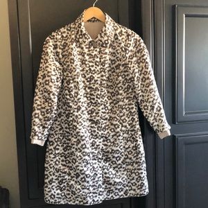 Dennis Basso reversible cheetah/tan trench coat